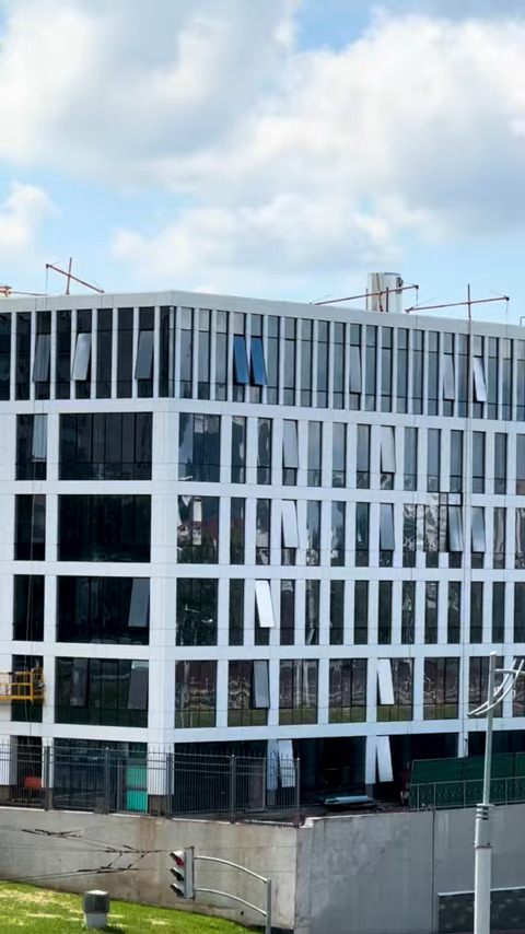 Завершающий этап строительства Административного здания на пер. Добромысленский, 4, в городе Минске!